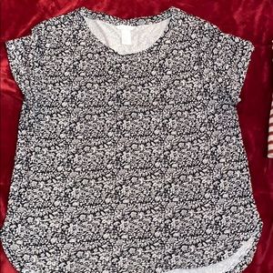 Medium Navy Top never worn.